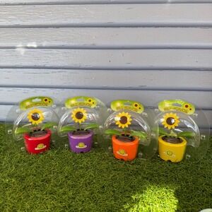 Sunflower Dancing Flower Solar Powered Toy Greenbrier International Set of‎ 4